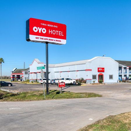 Oyo Hotel Rosenberg Tx I-69 외부 사진