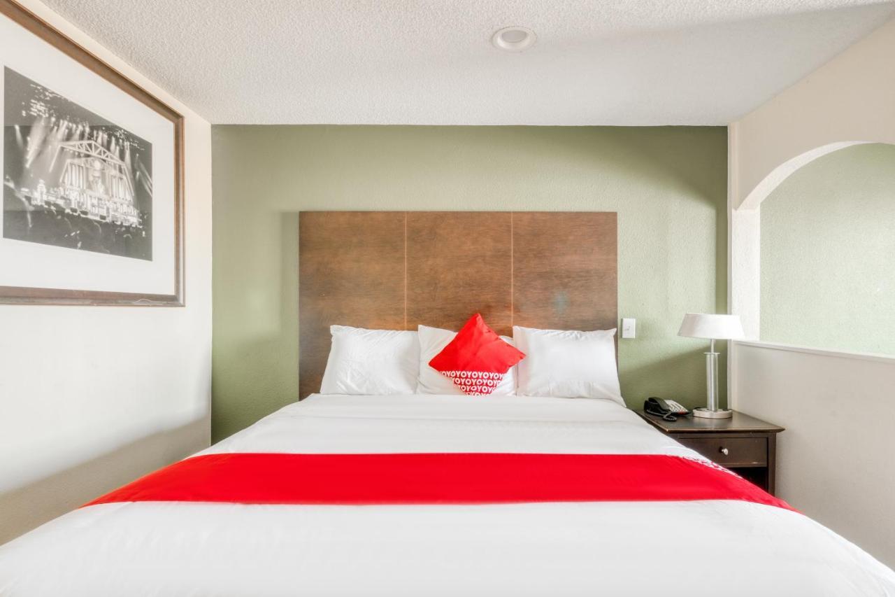 Oyo Hotel Rosenberg Tx I-69 외부 사진