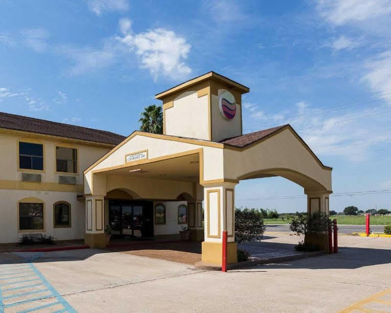 Oyo Hotel Rosenberg Tx I-69 외부 사진